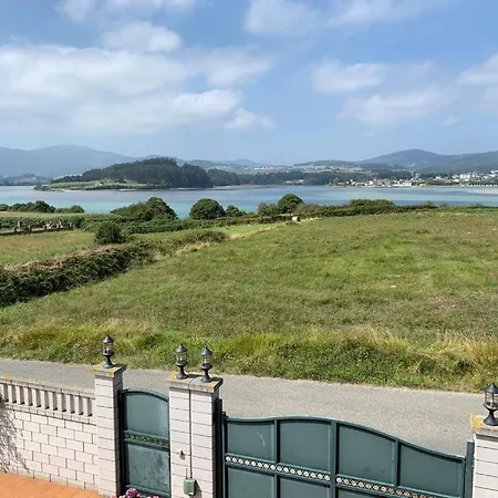 A Carballeira Holiday home