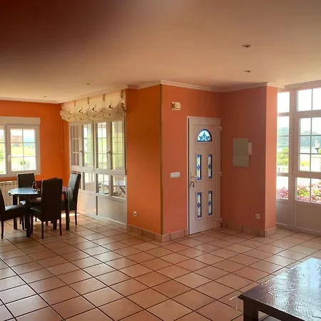 A Carballeira Holiday home Sieiro
